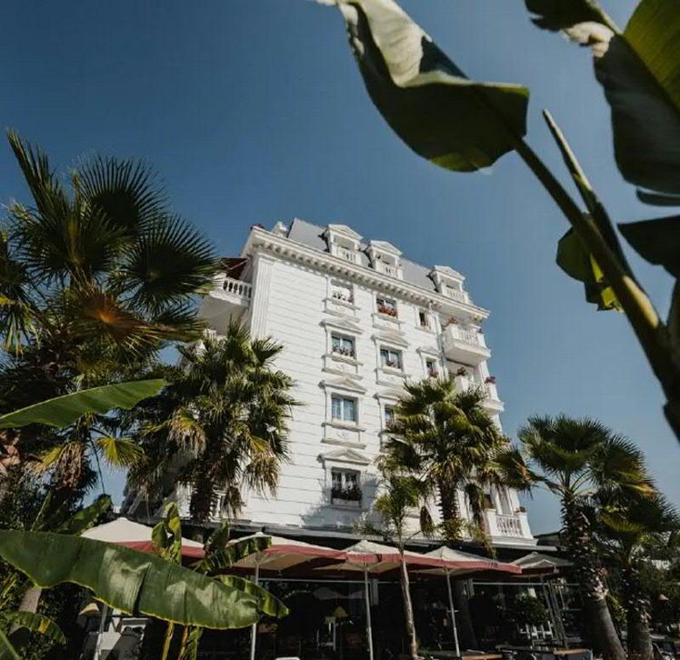 Hotel, Flower Hotel, Kavaje
