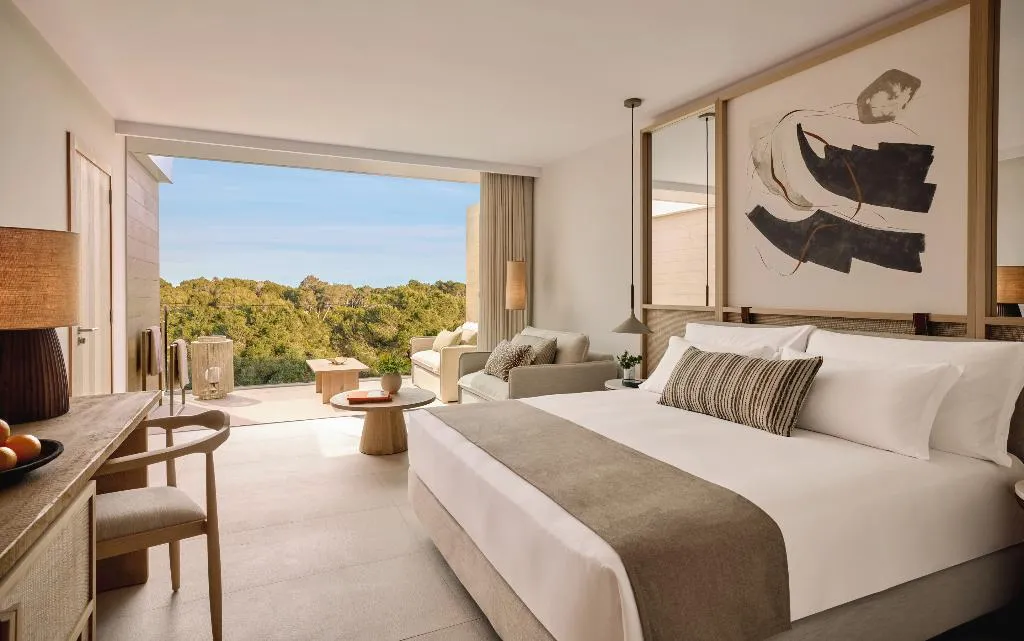 FAMILY ROOM GARDEN VIEW Room, Ikos Porto Petro, Majorca