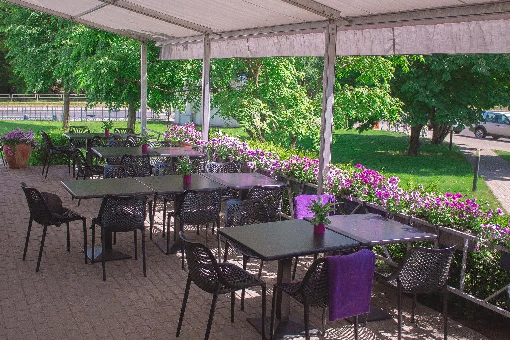 Terrace, Bellevue Park Hotel Riga, Riga