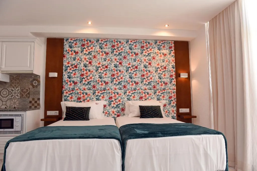 DOUBLE LUXURY Room, Muthu Clube Praia da Oura, Algarve