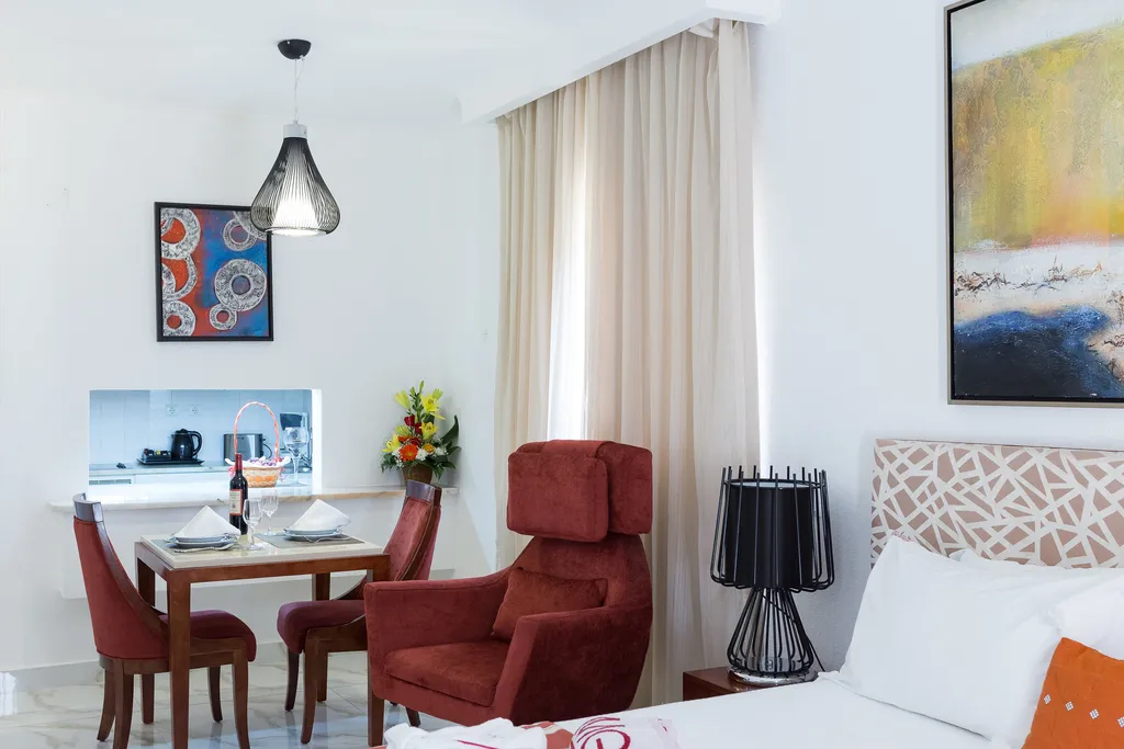 APARTMENT POOL VIEW ONE BEDROOM Room, Grand Muthu Oura View Beach Club, Algarve