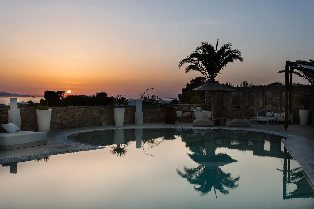 Pool, Ostraco Suites, Mykonos