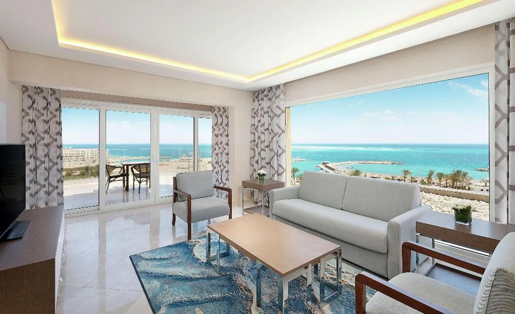 SUITE SEA VIEW Room, Hilton Hurghada Plaza, Red Sea Riviera