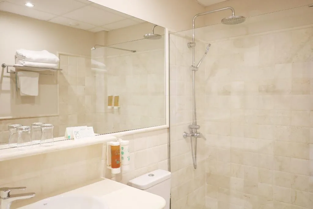 Double or Twin SUPERIOR Room, Seth Santo Tomas, Menorca