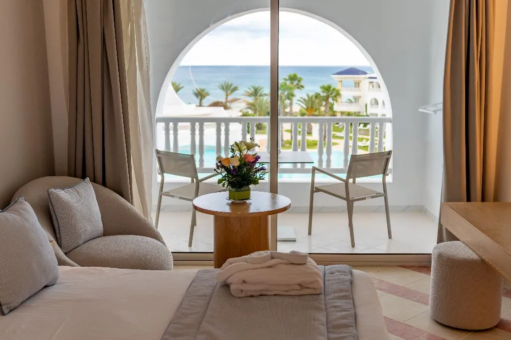 DOUBLE PREMIUM SEA VIEW Room, Royal Tulip Taj Sultan Resort, Tunisia