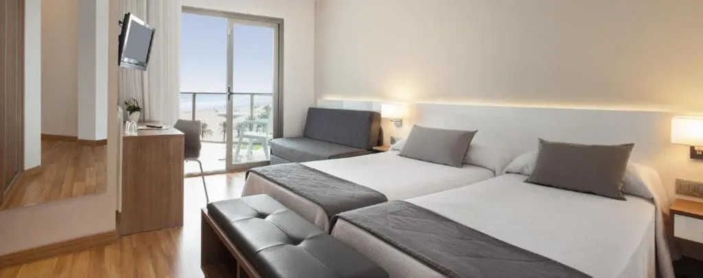 QUADRUPLE SEA VIEW Room, Hotel RH Bayren & SPA, Valencia