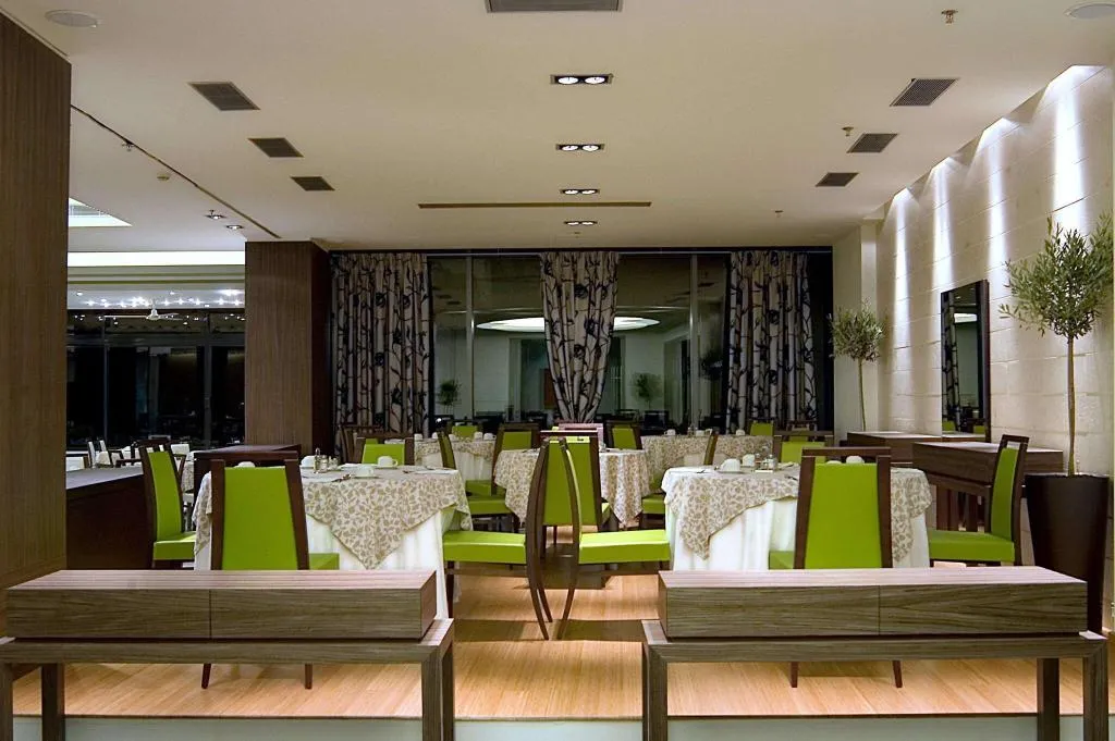Restaurant, Olympic Palace Resort Hotel & Convention Center, Rhodes