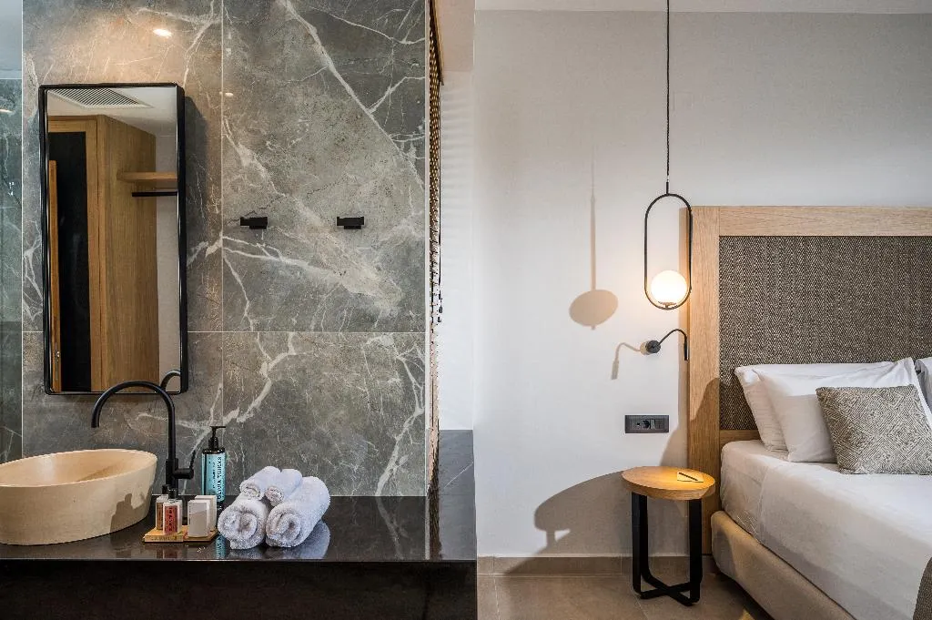 SUITE WITH PRIVATE POOL Room, Stella Palace, Crete