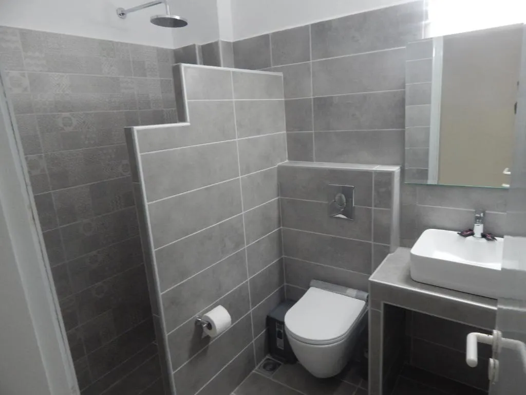 TRIPLE STANDARD Room, Petra Nera, Santorini
