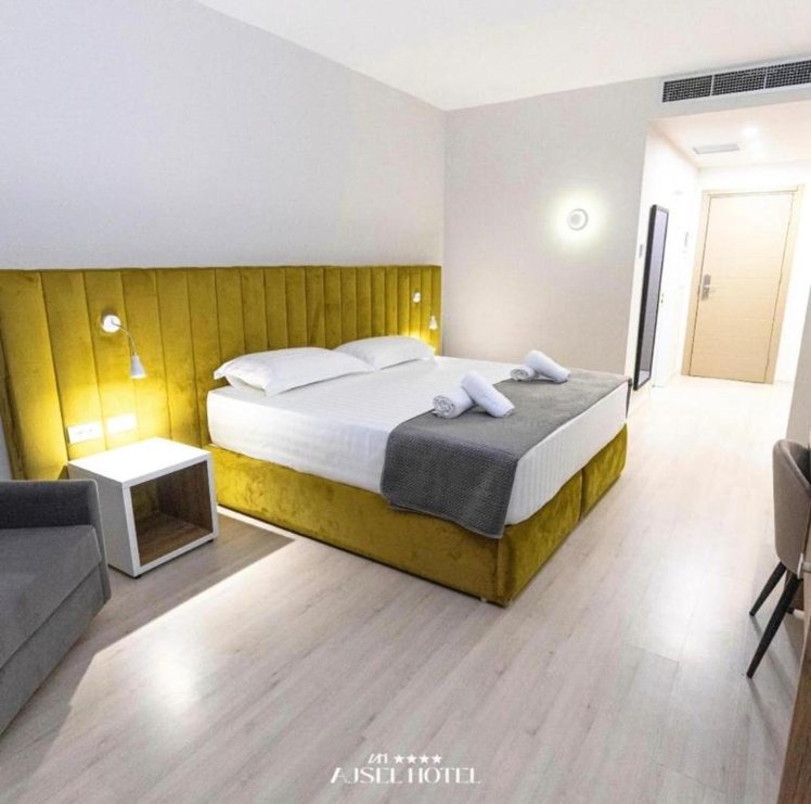 Ajsel Hotel, Durres