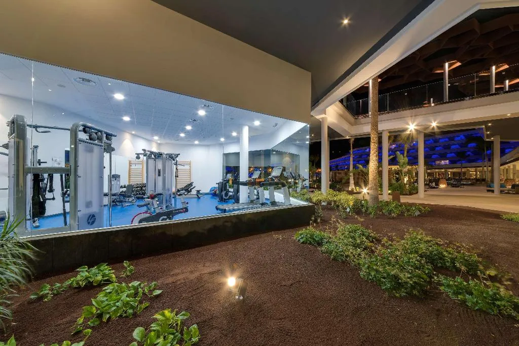 Sports and Entertainment, Radisson Blu Resort & Spa Gran Canaria Mogan, Gran Canaria