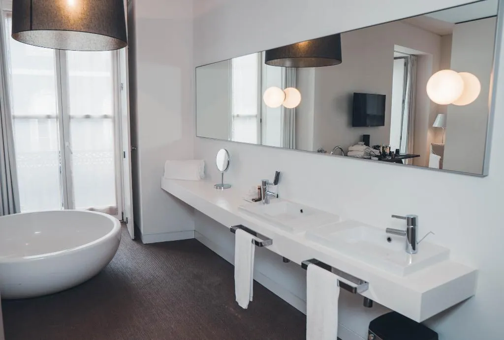 SUITE STANDARD Room, Inspira Liberdade Boutique Hotel, Lisbon