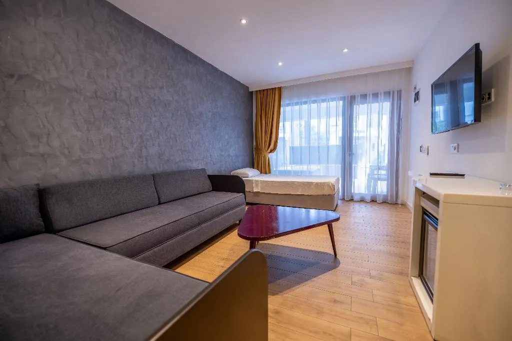 SUITE DELUXE WITH JACUZZI Room, Mirage World, Dalaman