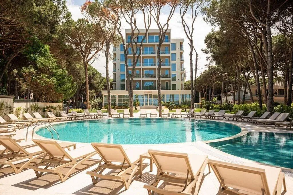 Sports and Entertainment, Hotel Skanderbeg, Durres