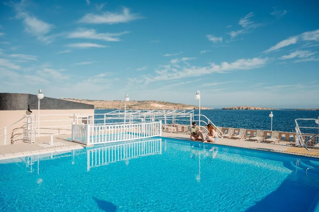 Pool, Gillieru Harbour Hotel, Malta