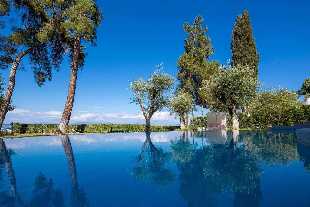 Pool, Ikos Dassia, Corfu