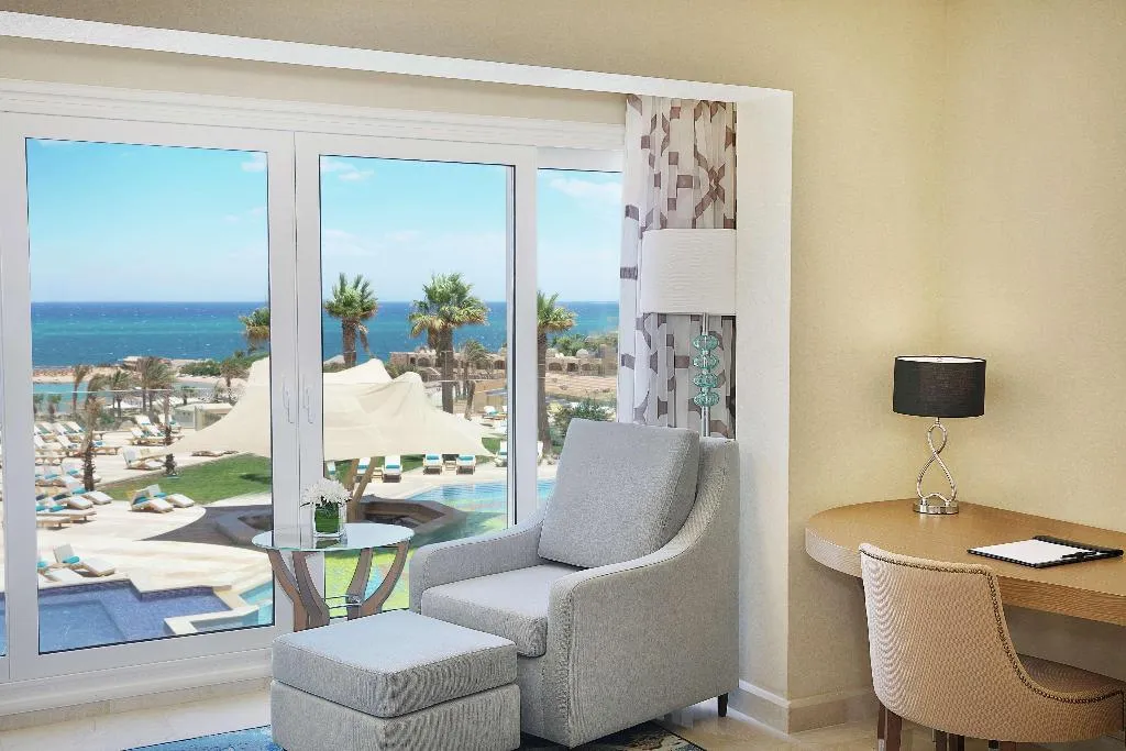 SUITE SEA VIEW Room, Hilton Hurghada Plaza, Red Sea Riviera