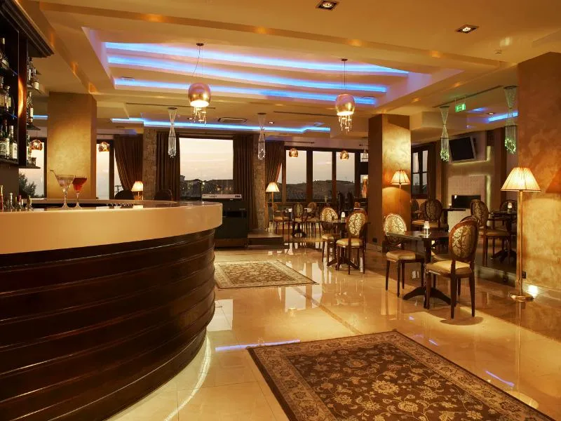 Bar, Anthemus Sea Beach Hotel & Spa, Halkidiki
