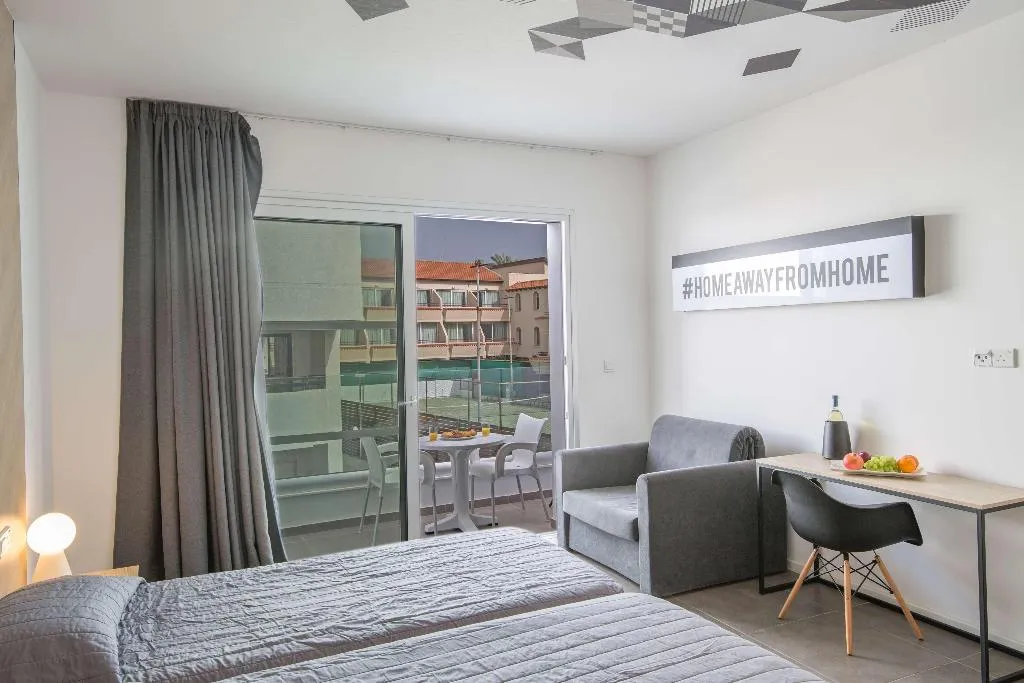 Room, Anthea Hotel Apartments, Cyprus