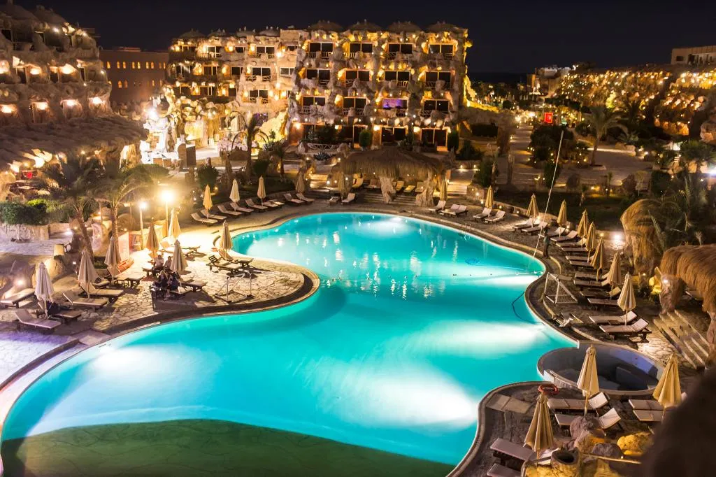 Pool, Caves Beach Resort Hurghada, Red Sea Riviera