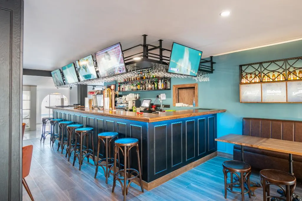Bar, Hotel Nerja Club & Spa, Costa Del Sol