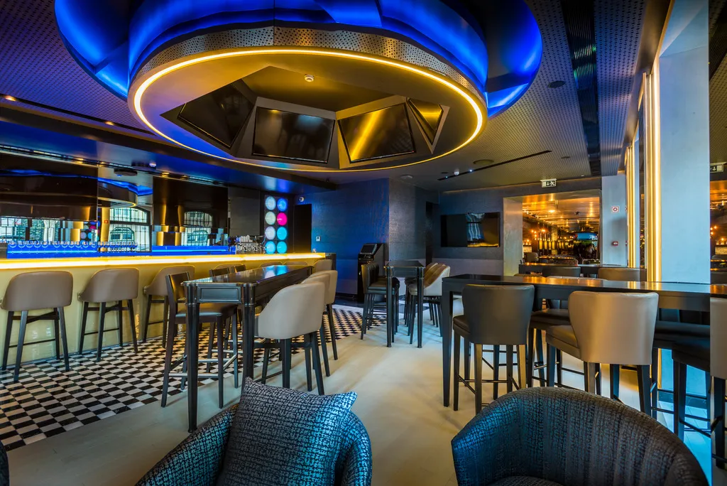 Bar, Pestana CR7 Lisboa Lifestyle Hotels, Lisbon