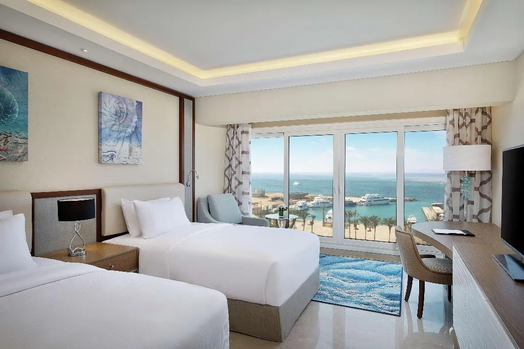 TWIN DELUXE Room, Hilton Hurghada Plaza, Red Sea Riviera