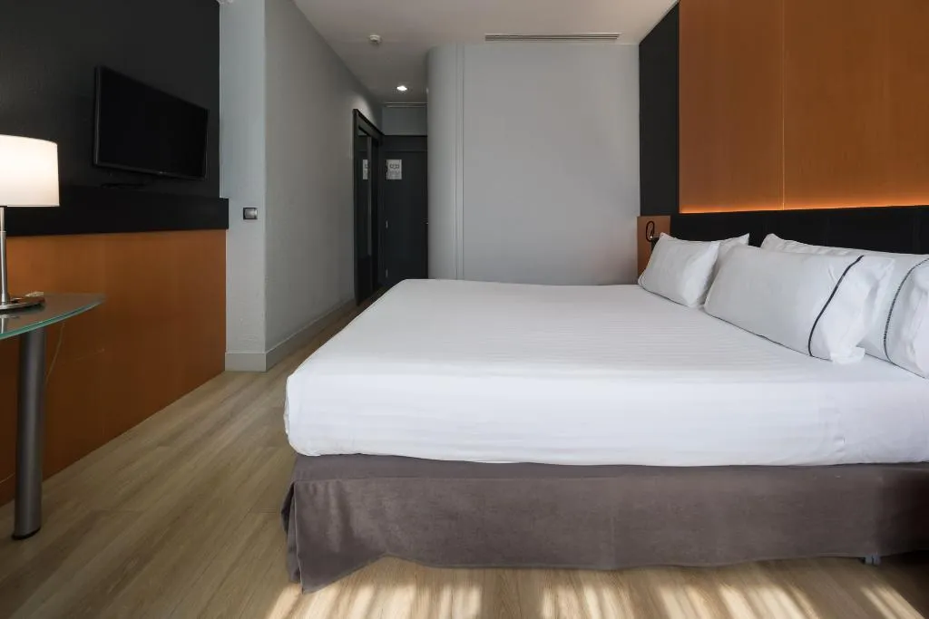 Room, Eurostars Al-Ándalus Palace, Seville