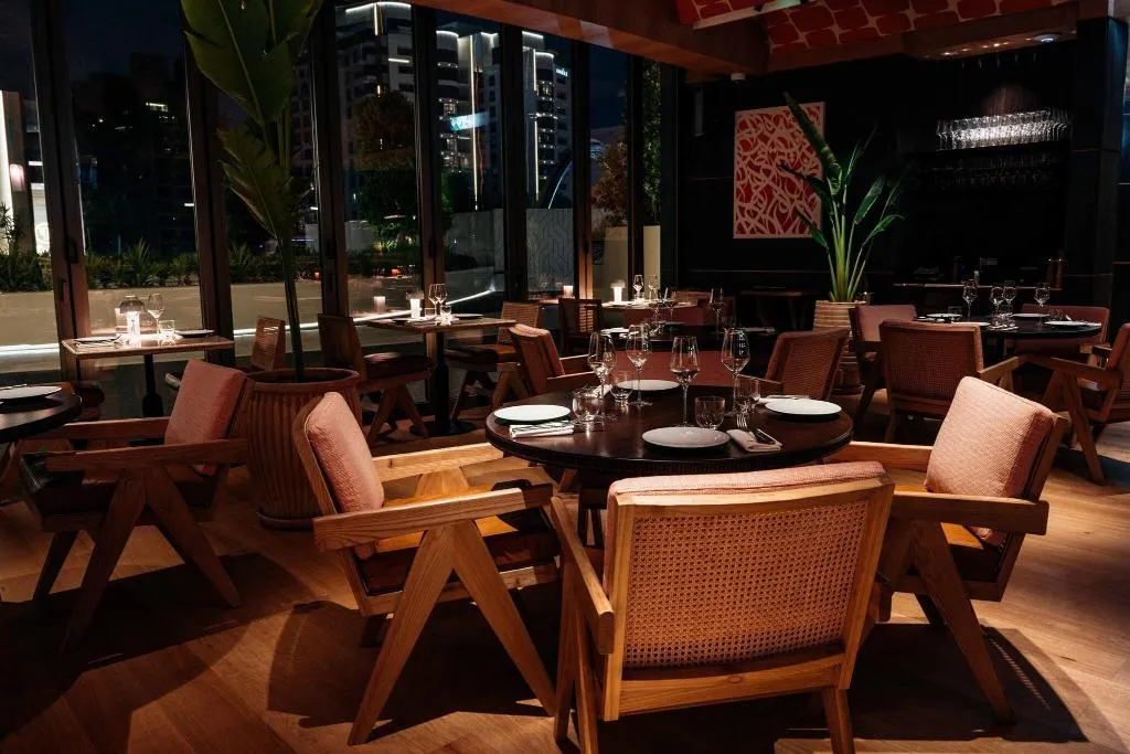 Restaurant, The St. Regis Dubai, The Palm, Dubai