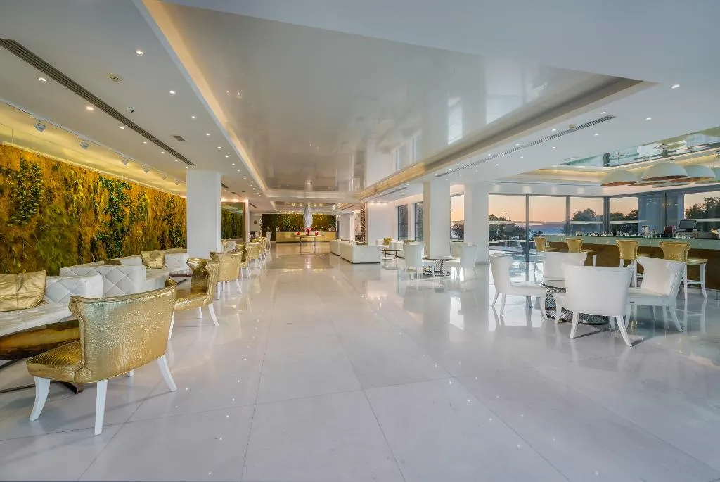 Bar, Diamond Deluxe, Kos
