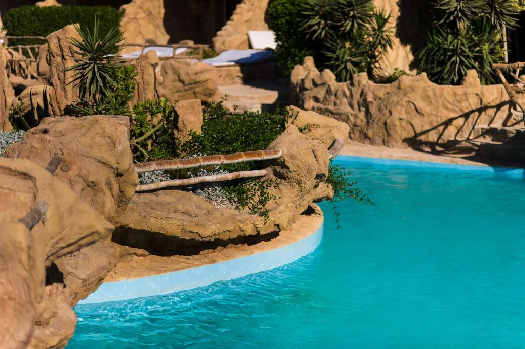 Pool, Caves Beach Resort Hurghada, Red Sea Riviera