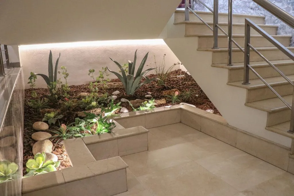 Lobby, Travel Park, Lisbon