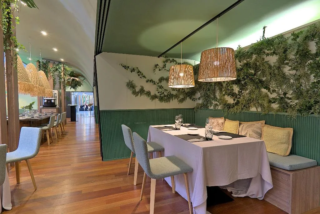 Restaurant, Atenea Barcelona Aparthotel, Barcelona
