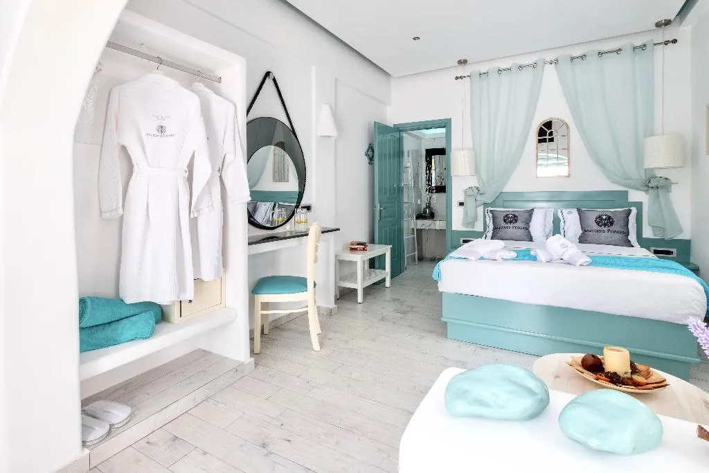 SUITE WITH JACUZZI Room, Anastasia Princess Luxury Beach Residence, Santorini