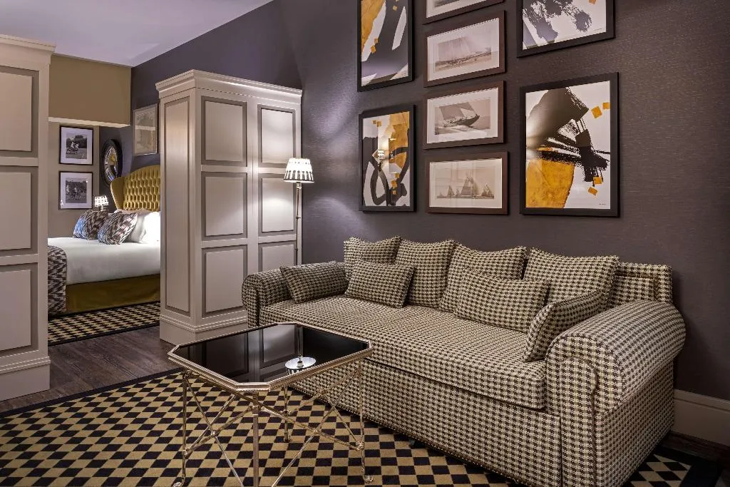 Room, NH Collection Valencia Colón, Valencia