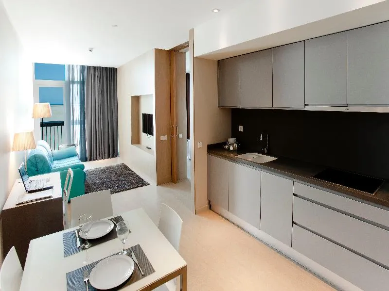 APARTMENT WITH DOUBLE BED Room, Atenea Port Barcelona Mataro, Barcelona