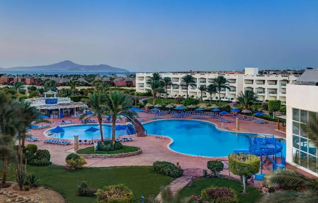 Pool, Aurora Oriental Resort, Red Sea Riviera