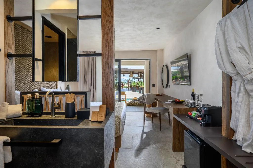 DOUBLE SIDE SEA VIEW Room, Nalu Resort And Spa, Crete