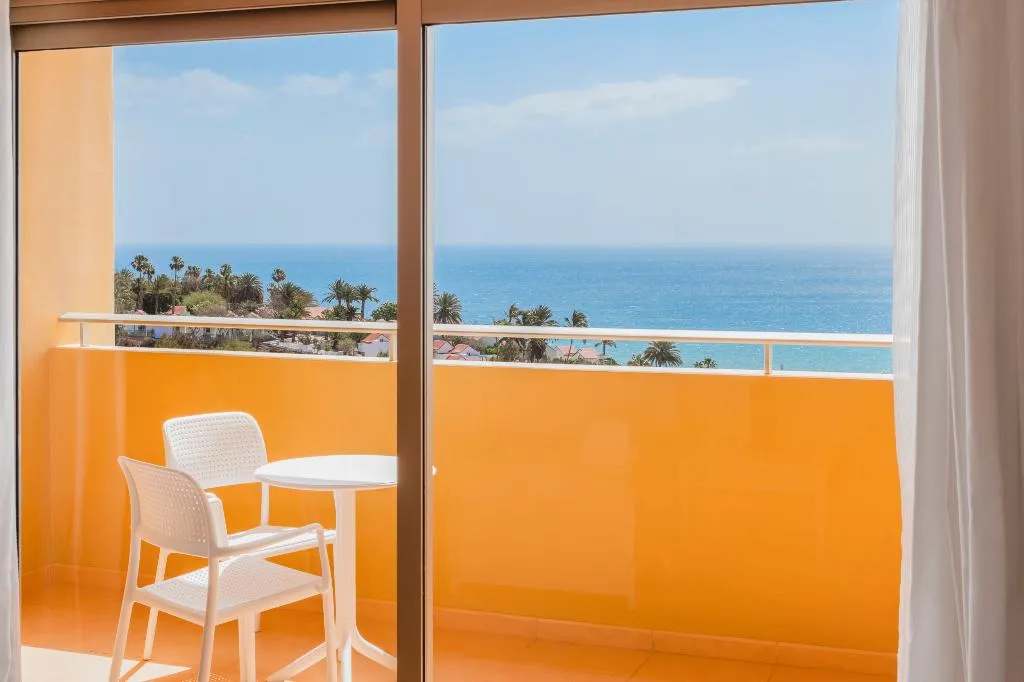 FAMILY ROOM SEA VIEW Room, Iberostar Waves Gaviotas Park, Fuerteventura
