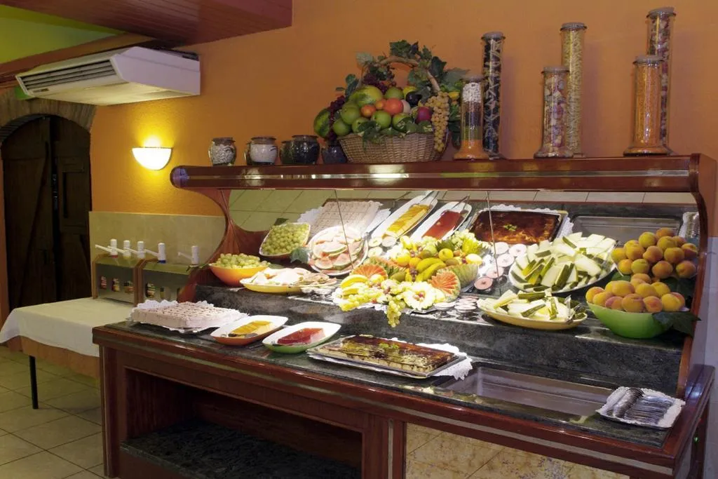 Restaurant, Checkin Garbi Hotel, Costa Brava