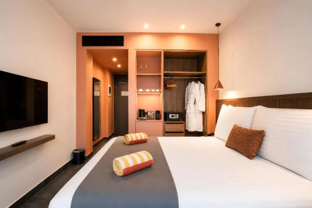 FAMILY ROOM SEA VIEW Room, Valmar Corfu By Louis Hotels, Corfu