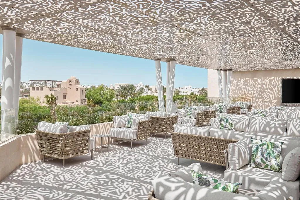 Bar, DoubleTree by Hilton Mangroovy El Gouna Resort, Red Sea Riviera