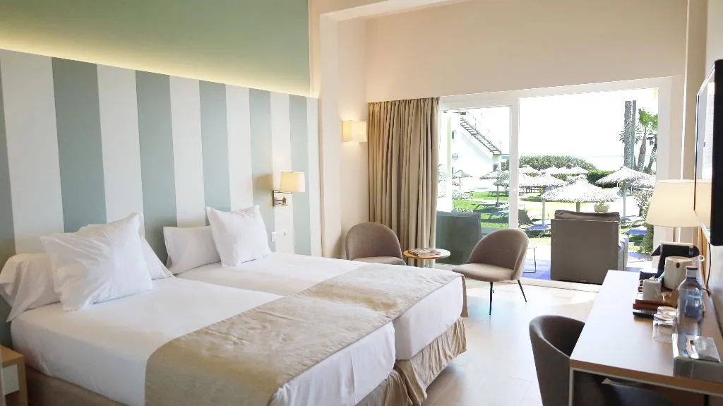 Double or Twin SUPERIOR Room, Seth Santo Tomas, Menorca