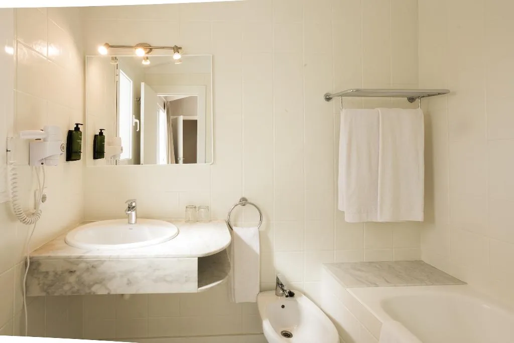 SUITE CAPACITY 5 TWO BEDROOMS Room, Minura Sur Menorca, Menorca