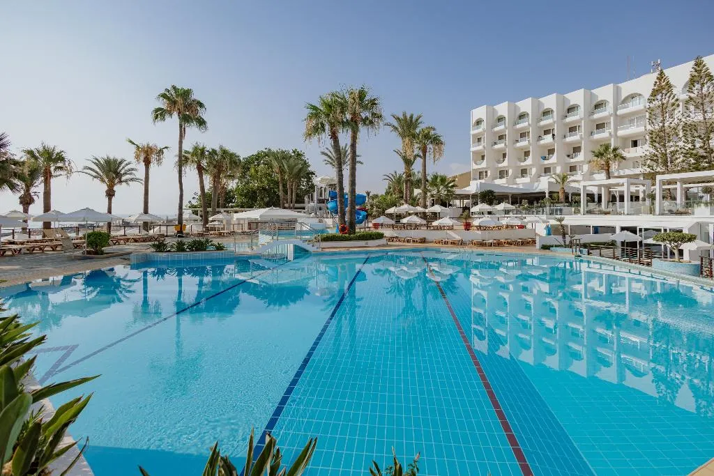 Pool, Golden Coast Beach Hotel, Cyprus