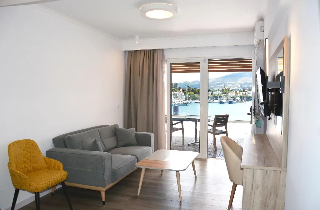 TWIN DELUXE Room, Kosta Palace City Hotel, Kos