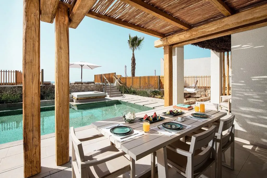 VILLA WITH PRIVATE POOL Room, Mitsis Selection Rinela, Crete