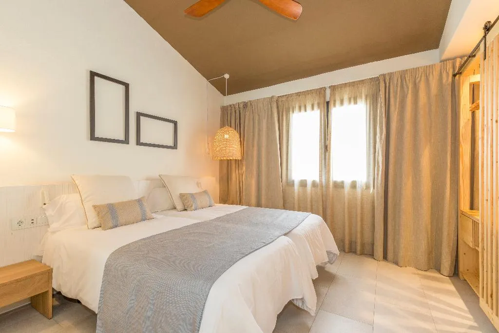 APARTMENT CAPACITY 6 Room, MarSenses Paradise Club Hotel, Menorca
