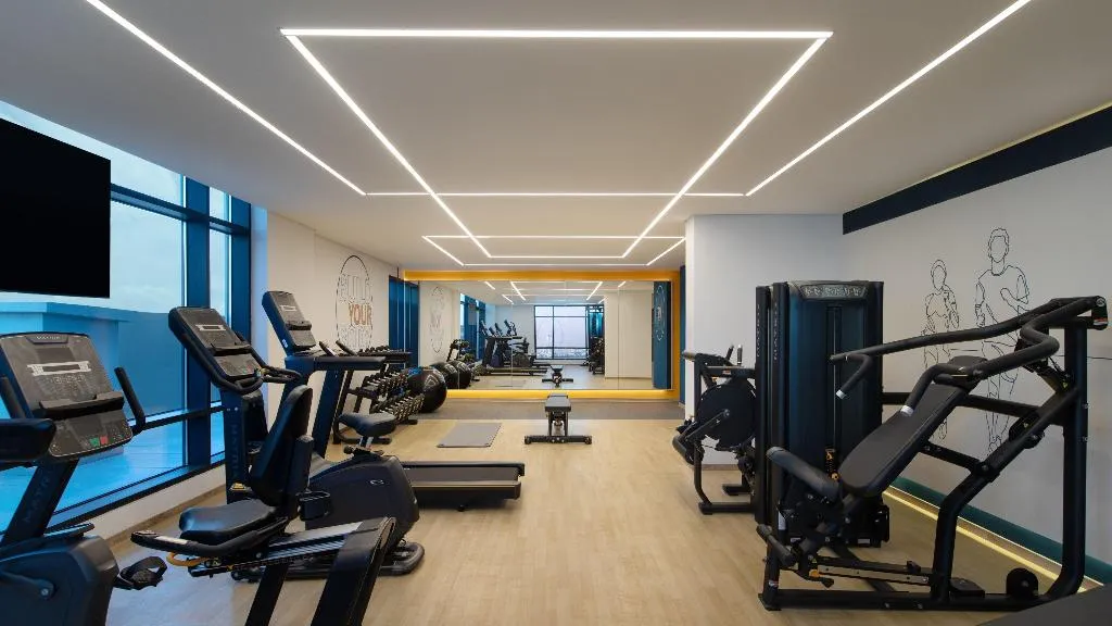 Sports and Entertainment, Voco Dubai The Palm, Dubai