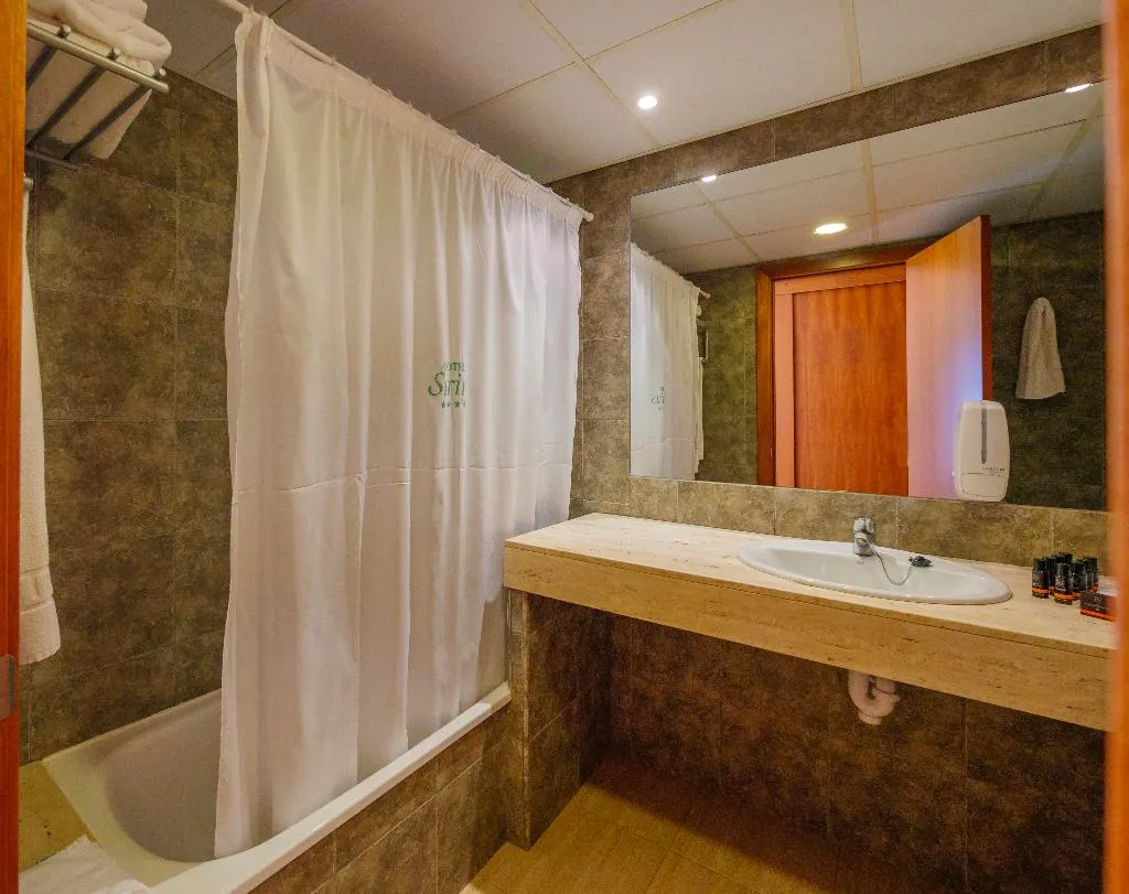 Double or Twin STANDARD Room, DWO Sirius, Costa Brava